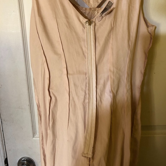 Party dress - Picture 13 of 13